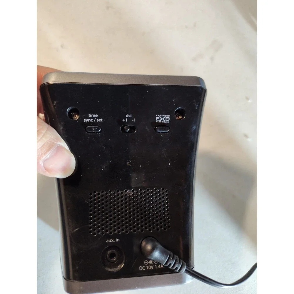 i Home Clock And Charger 1205